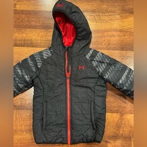 Under Armour Boys Black and Red Puffer Size 4T Winter Outdoor